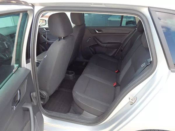 Škoda Rapid 1.2 TSI 63 kW KLIMATIZACE - foto 7