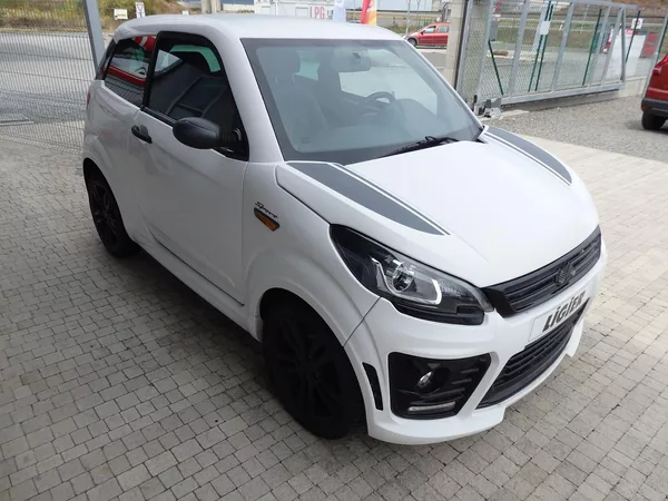 Ligier JS 50 L 0.5 DCI - foto 3