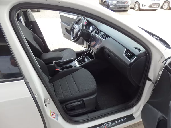 Škoda Octavia 1.4 TSI 81 kW G-TEC CNG - foto 10