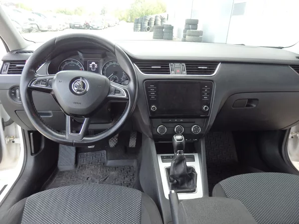 Škoda Octavia 1.4 TSI 81 kW G-TEC CNG - foto 11