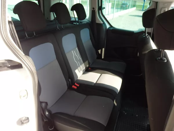 Peugeot Partner TEPEE 1.6 HDI KLIMA, ASR - foto 12