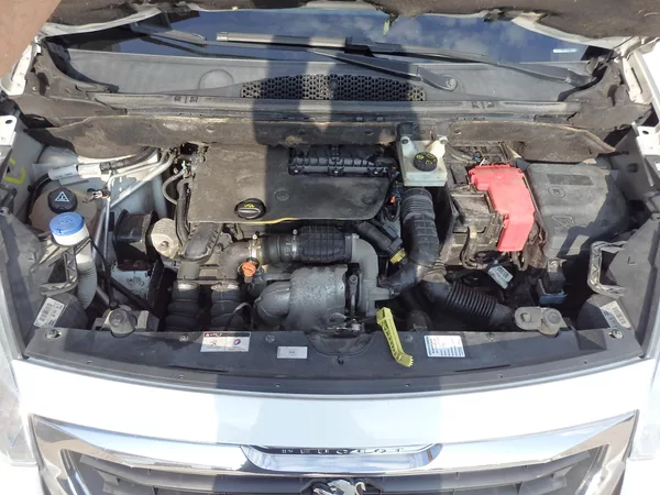 Peugeot Partner TEPEE 1.6 HDI KLIMA, ASR - foto 15