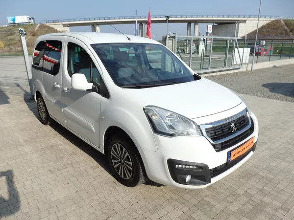 Peugeot Partner TEPEE 1.6 HDI KLIMA, ASR - foto 3