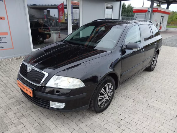 Škoda Octavia 1,6 75kW KLIMA, ESP - foto 2