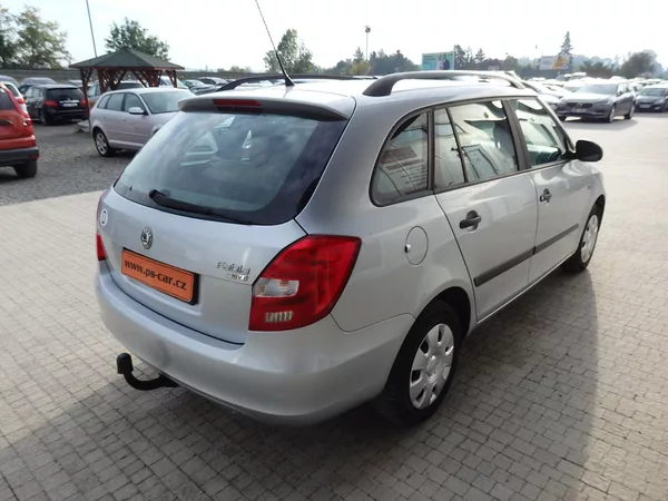 Škoda Fabia 1.4 16V 63 kW KLIMA, ZÁVĚS - foto 4