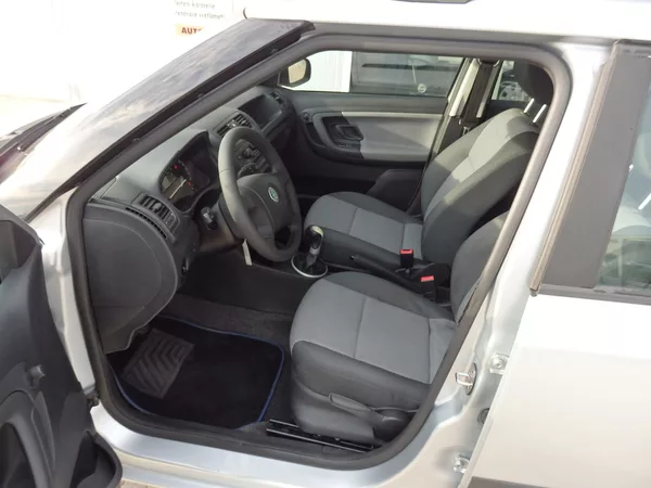 Škoda Fabia 1.4 16V 63 kW KLIMA, ZÁVĚS - foto 6