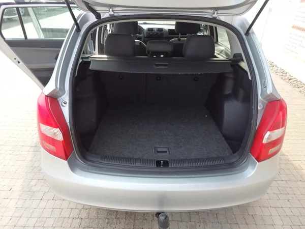Škoda Fabia 1.4 16V 63 kW KLIMA, ZÁVĚS - foto 8