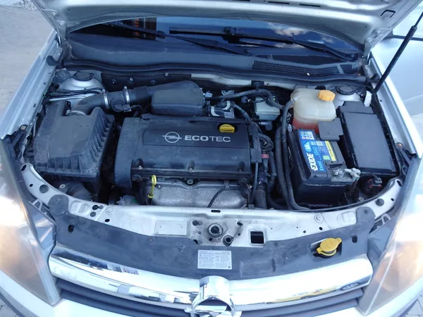 Opel Astra 1.6i 77 kW DIGI. KLIMA - foto 12