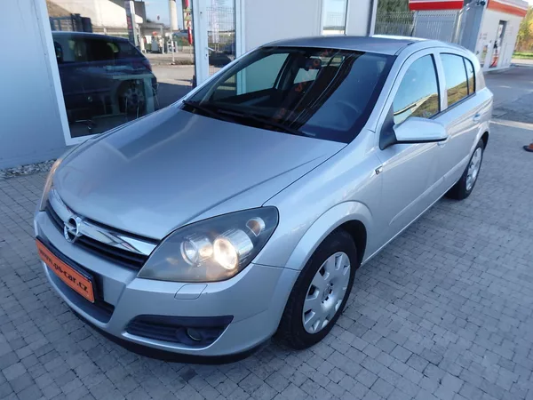 Opel Astra 1.6i 77 kW DIGI. KLIMA - foto 2
