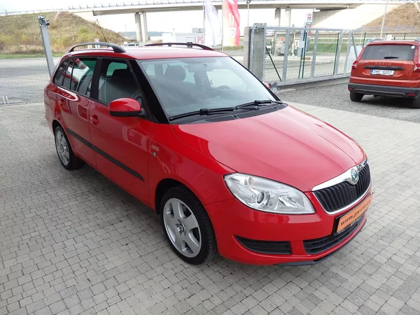 Škoda Fabia 1.2 TSI 77kW DIGI.KLIMA FAMILY - foto 3