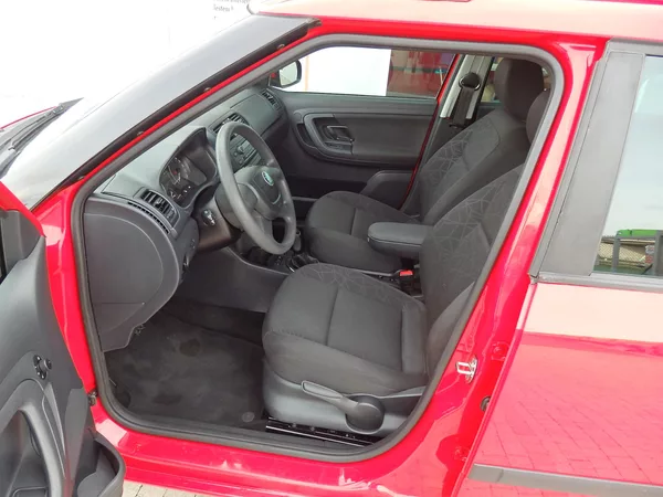 Škoda Fabia 1.2 TSI 77kW DIGI.KLIMA FAMILY - foto 6