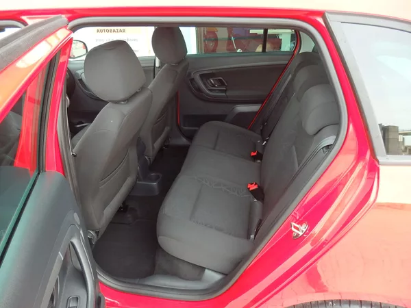 Škoda Fabia 1.2 TSI 77kW DIGI.KLIMA FAMILY - foto 7
