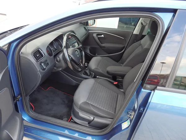 Volkswagen Polo 1.2 TSI COMFORTLINE, PANORAMA - foto 6