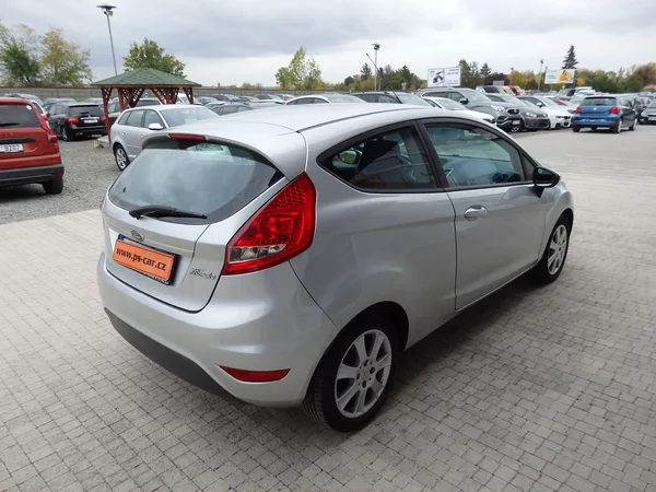 Ford Fiesta 1.2i ARS, KLIMATIZACE - foto 4