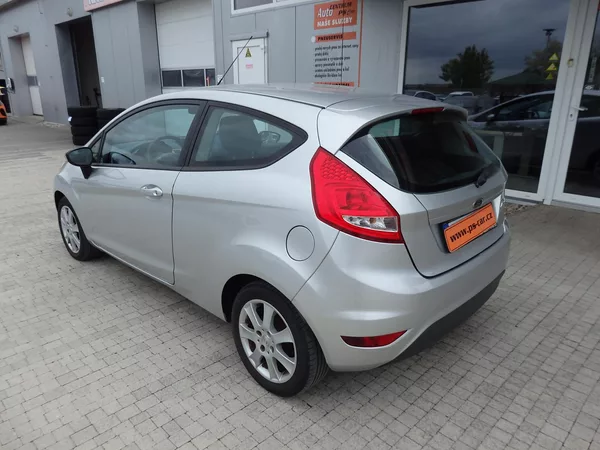 Ford Fiesta 1.2i ARS, KLIMATIZACE - foto 5