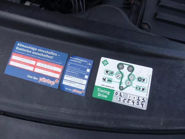 Volkswagen Caddy 2,0i KLIMA ECOFUEL - foto 16