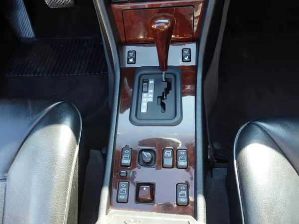 Mercedes-Benz 124 E320 CABRIO 162 kW - foto 18
