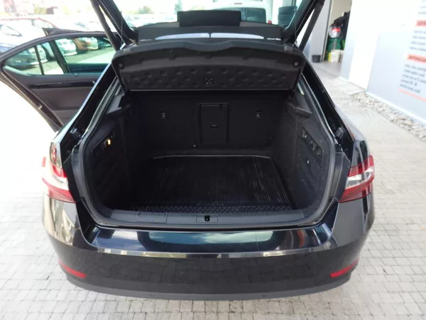 Škoda Superb 2.0 TDI 140kW L&K 4x4 - foto 10