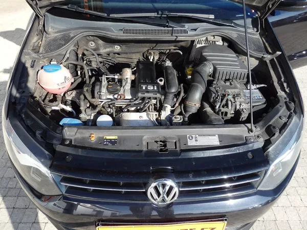 Volkswagen Polo 1.2 TSI 77 kW KLIMA, ESP - foto 13