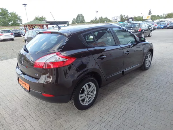 Renault Mégane 1,2 TCE PARIS EDITION - foto 4