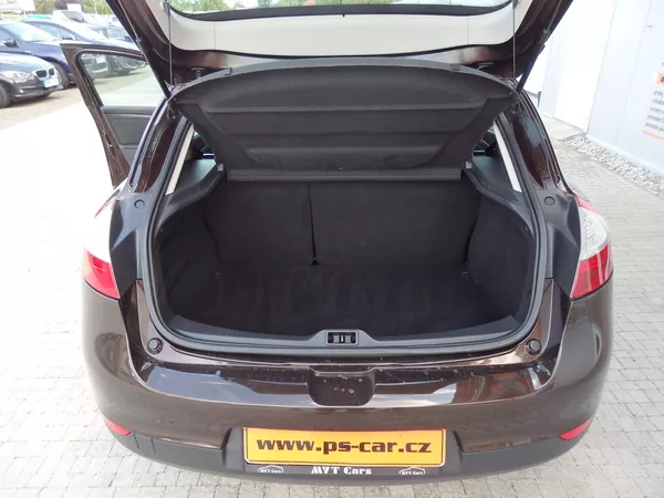 Renault Mégane 1,2 TCE PARIS EDITION - foto 9