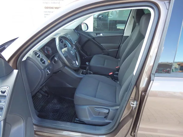 Volkswagen Tiguan 1.4 TSI 90 kW DIGI. KLIMA - foto 6