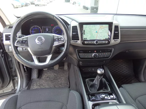 SsangYong Rexton 2.2 D 4WD NAVIGACE - foto 11