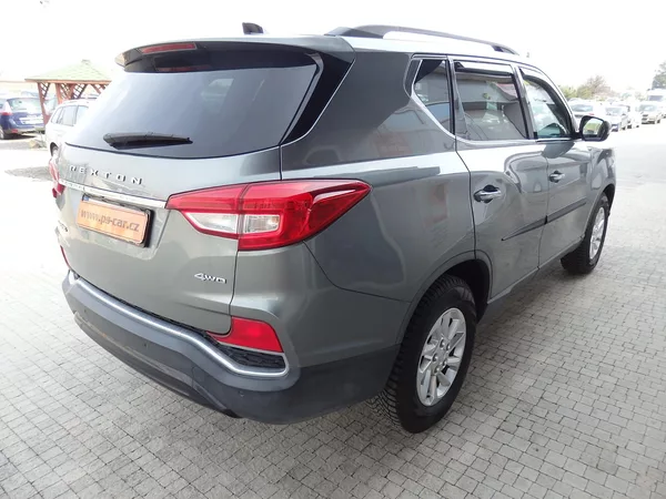 SsangYong Rexton 2.2 D 4WD NAVIGACE - foto 4