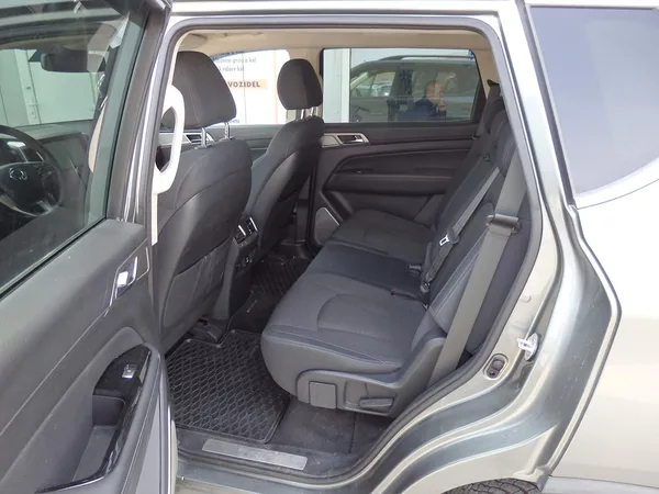 SsangYong Rexton 2.2 D 4WD NAVIGACE - foto 7