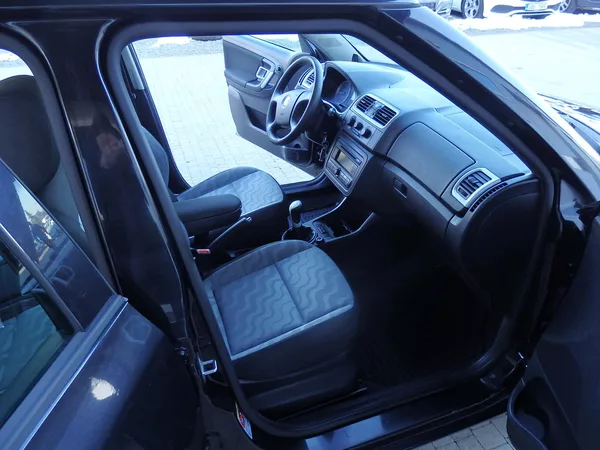 Škoda Fabia 1.4 16V KLIMATIZACE, 4x AIRBAG - foto 10