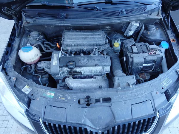 Škoda Fabia 1.4 16V KLIMATIZACE, 4x AIRBAG - foto 13
