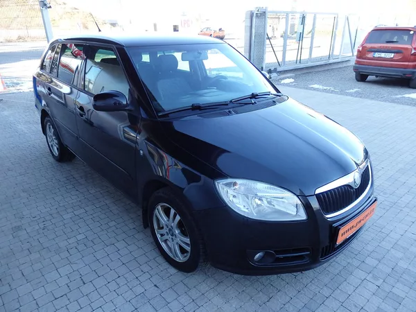 Škoda Fabia 1.4 16V KLIMATIZACE, 4x AIRBAG - foto 3