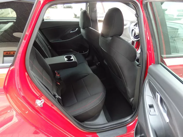 Hyundai I30 1.5 T-GDi MHEV 48V N-LINE - foto 9