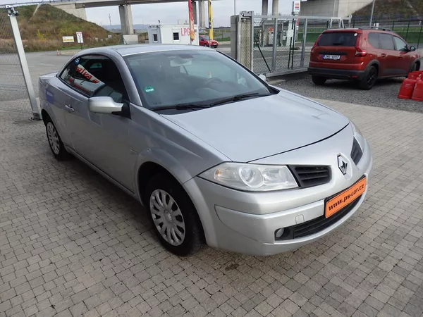 Renault Mégane CABRIO 1.6 16V PANORAMA, ASR - foto 3