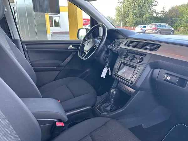 Volkswagen Caddy 2.0TDi DSG,MAXI NAVI,APP, ACC - foto 9