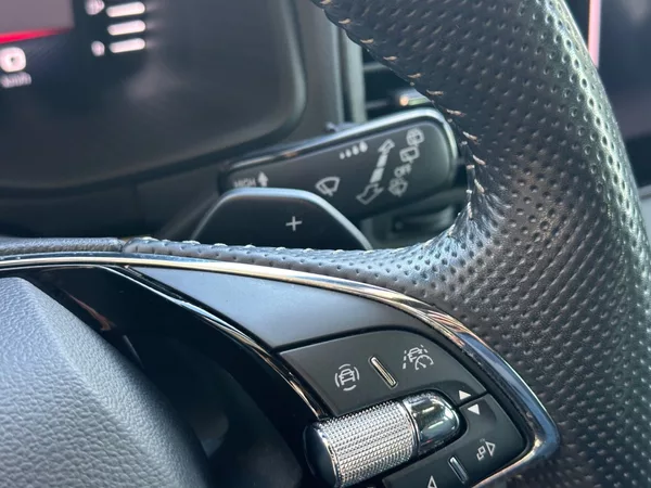 Škoda Karoq 1.5TSi SPORTLINE, VIRTUAL. - foto 18