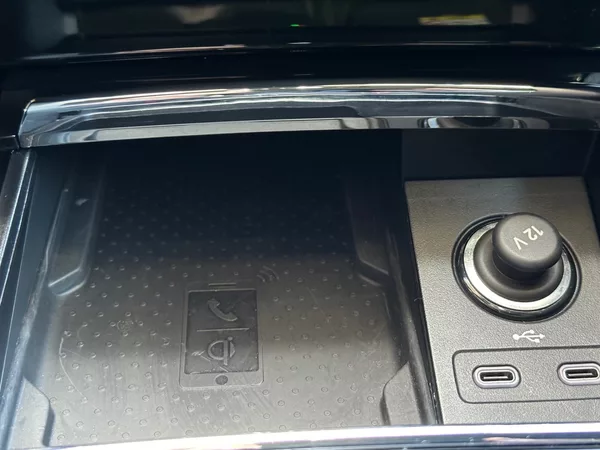 Škoda Karoq 1.5TSi SPORTLINE, VIRTUAL. - foto 22