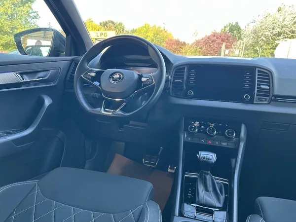 Škoda Karoq 1.5TSi SPORTLINE, VIRTUAL. - foto 9