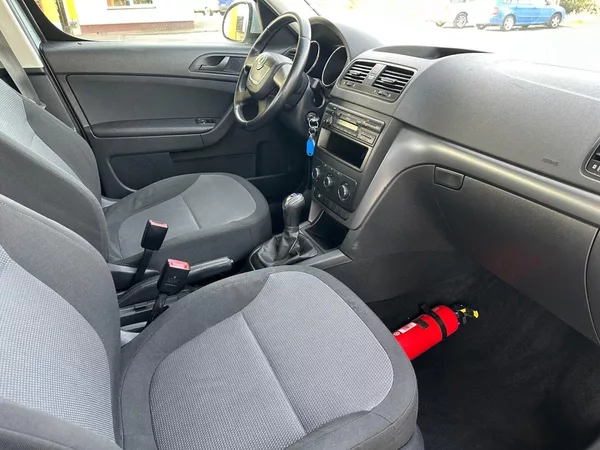Škoda Yeti 2.0TDi MOC PĚKNÝ STAV, - foto 8