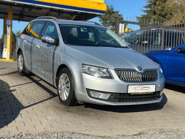 Škoda Octavia 1.6TDi NAVI,SERVISOVANÉ