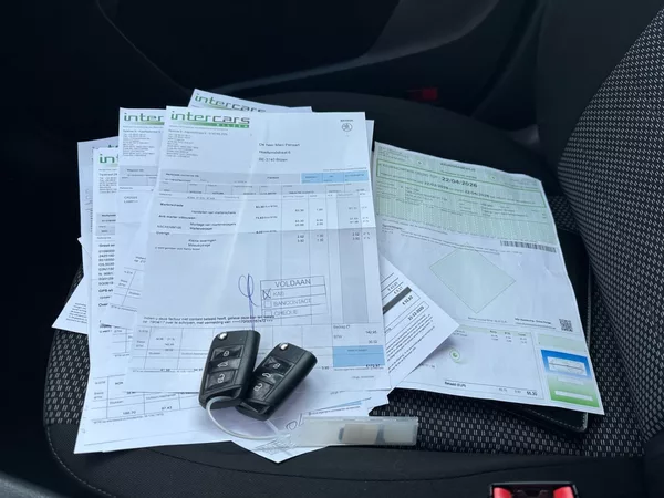 Škoda Octavia 1.6TDi NAVI,SERVISOVANÉ - foto 11