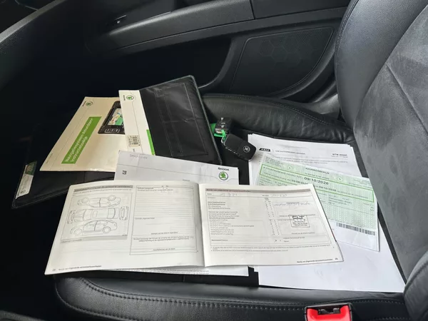 Škoda Superb 2.0TDi PRAVIDELNÝ SERVIS - foto 15