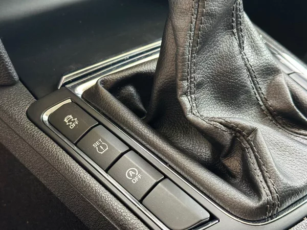Škoda Superb 2.0TDi PRAVIDELNÝ SERVIS - foto 16
