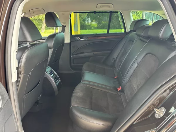 Škoda Superb 2.0TDi PRAVIDELNÝ SERVIS - foto 18