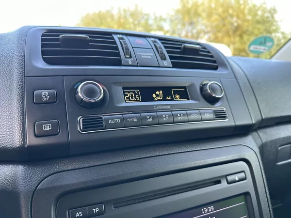Škoda Fabia 1.2TSi VÝHŘEV SED.DIGI. KLIMA - foto 10