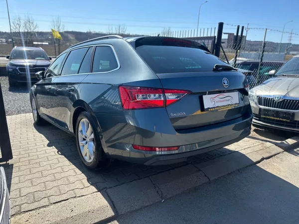 Škoda Superb 1.6TDi KAMERA,SMARTLINK, - foto 3