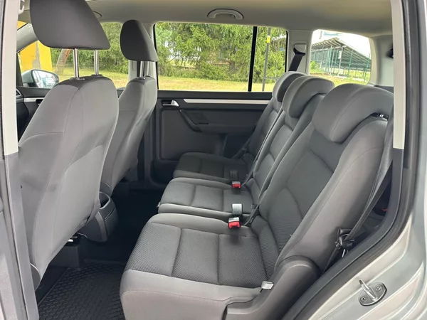 Volkswagen Touran 1.2TSi NOVÉ ROZVODY,PĚKNÝ STAV - foto 14
