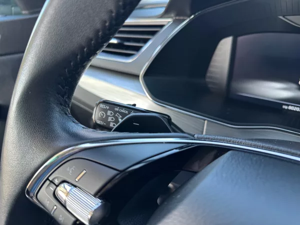 Škoda Superb 2.0TDi VIRTUAL,KAMERA,1.MAJ. - foto 10