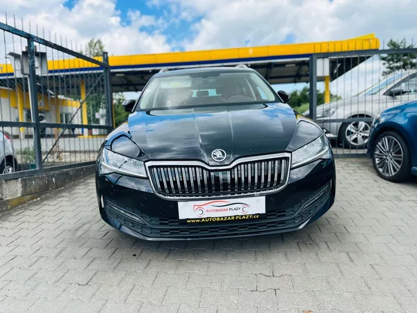 Škoda Superb 2.0TDi VIRTUAL,KAMERA,1.MAJ. - foto 2