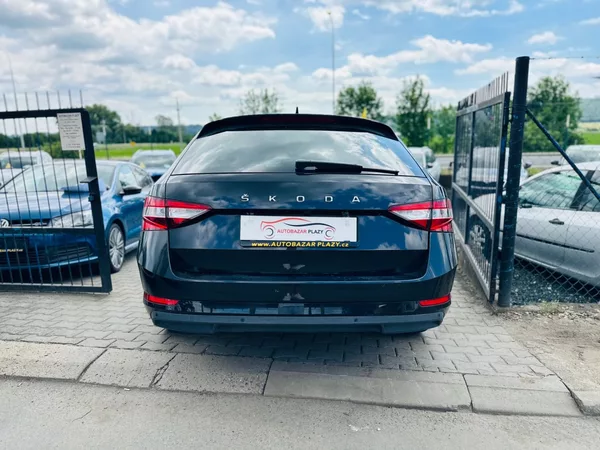 Škoda Superb 2.0TDi VIRTUAL,KAMERA,1.MAJ. - foto 5